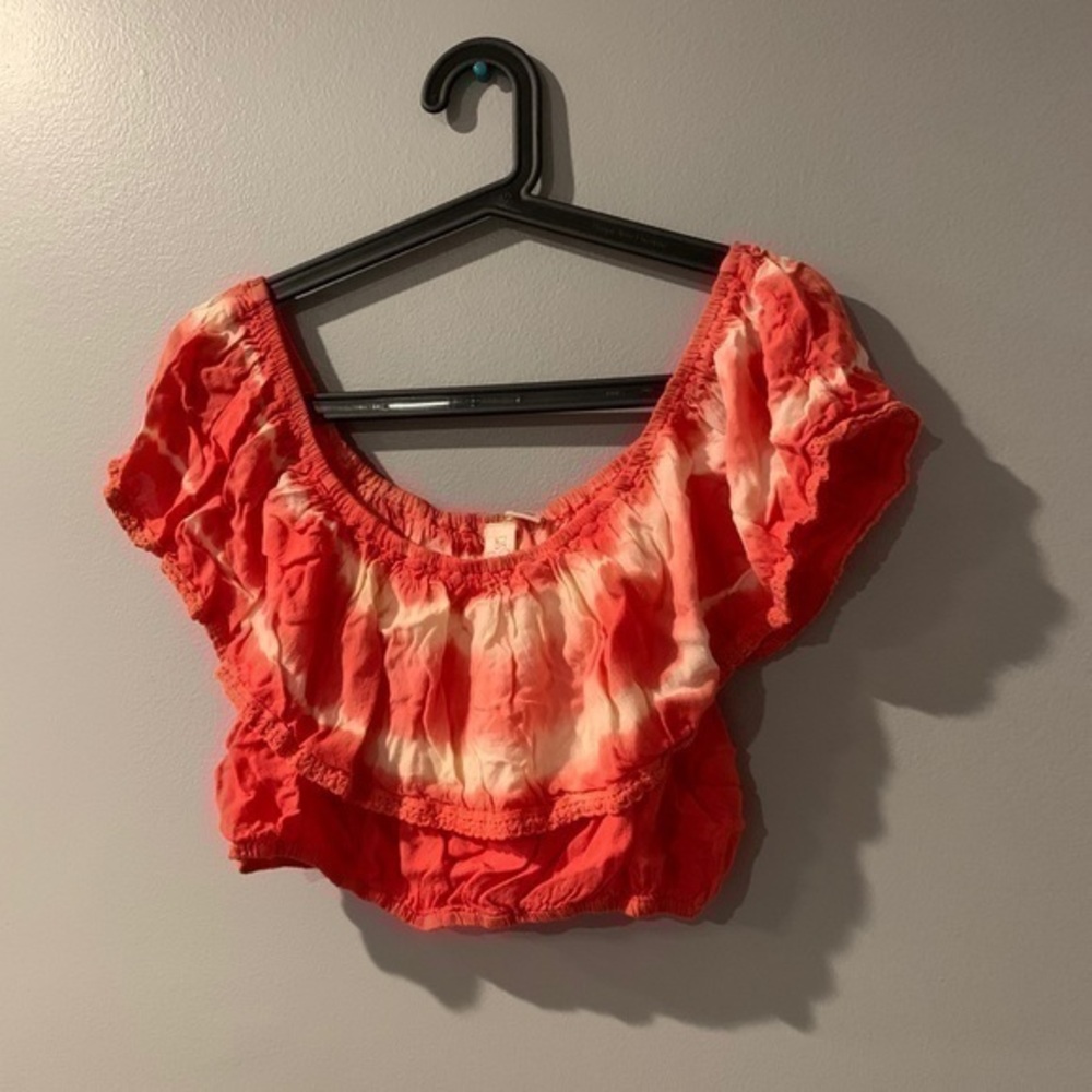be by exist | Croptop